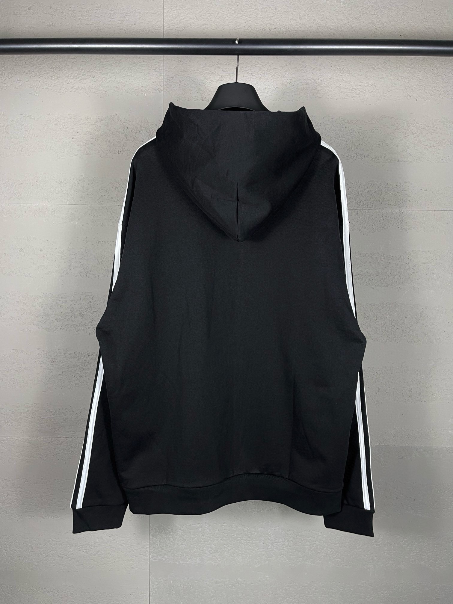 96_Balenciaga Hoodie