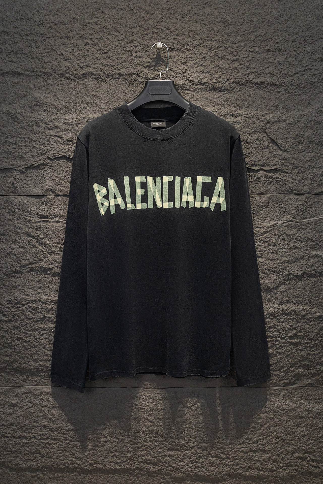 67_Balenciaga Long sleeves