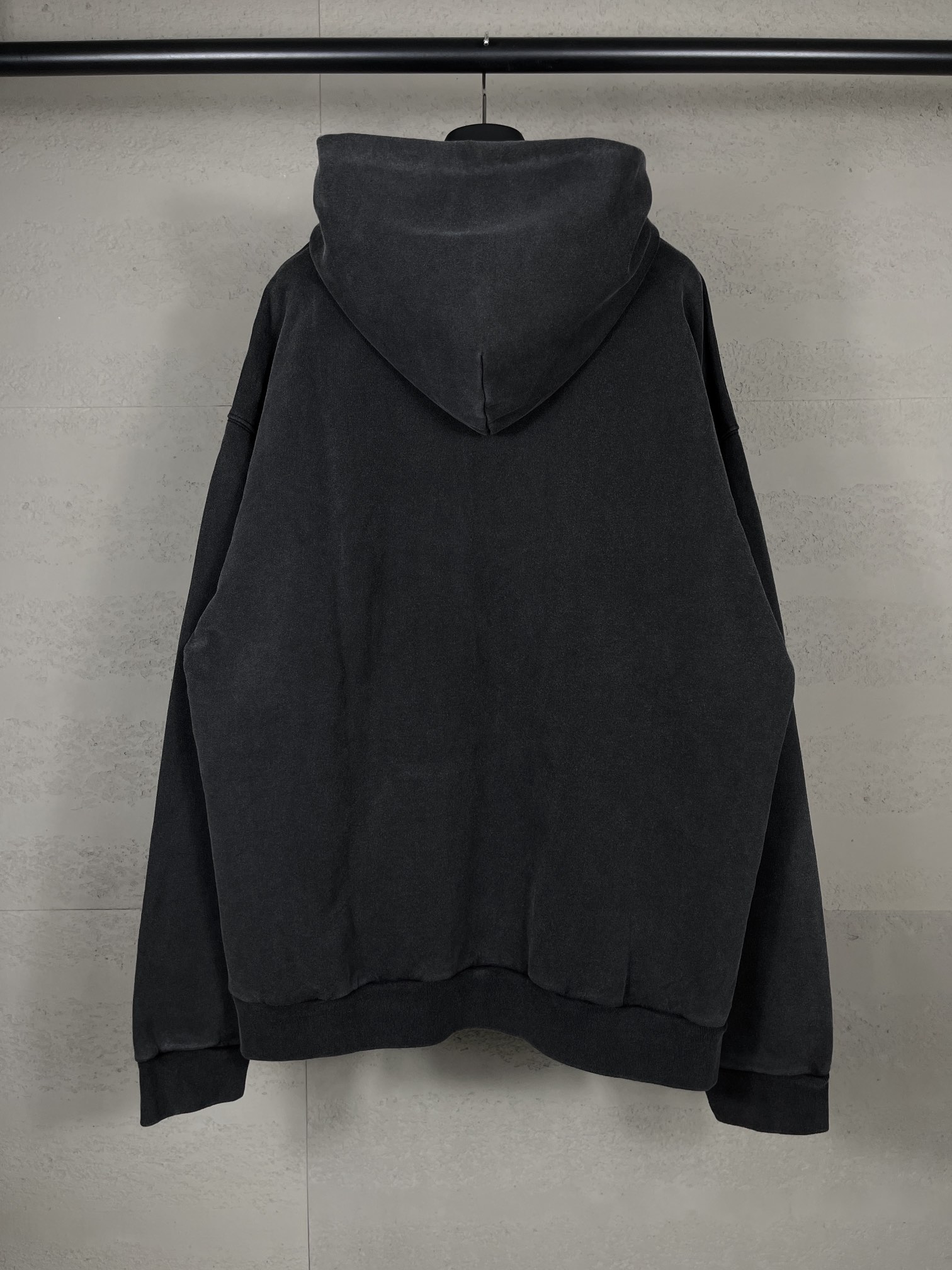14_Balenciaga Hoodie