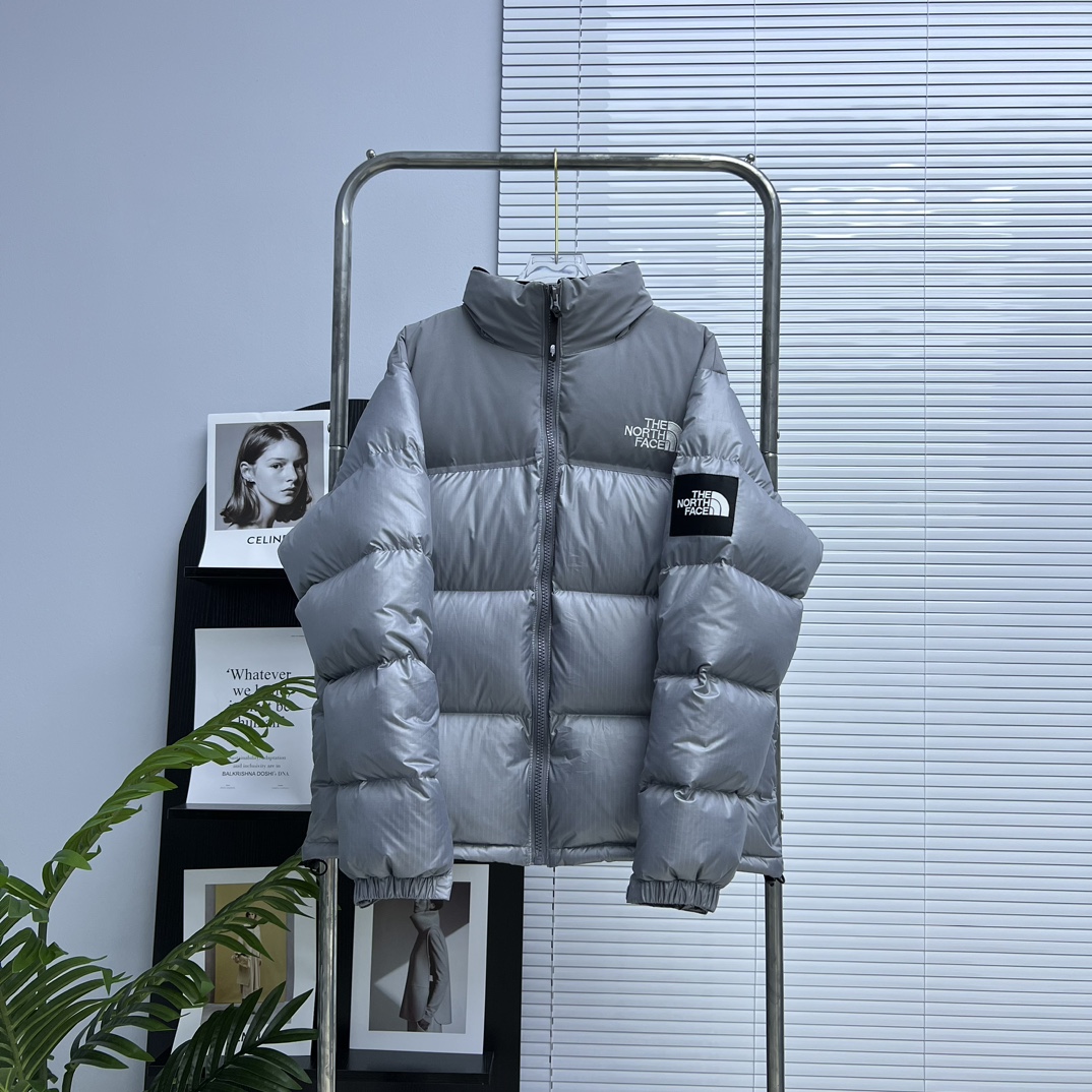 66_The North Face Down Jacket