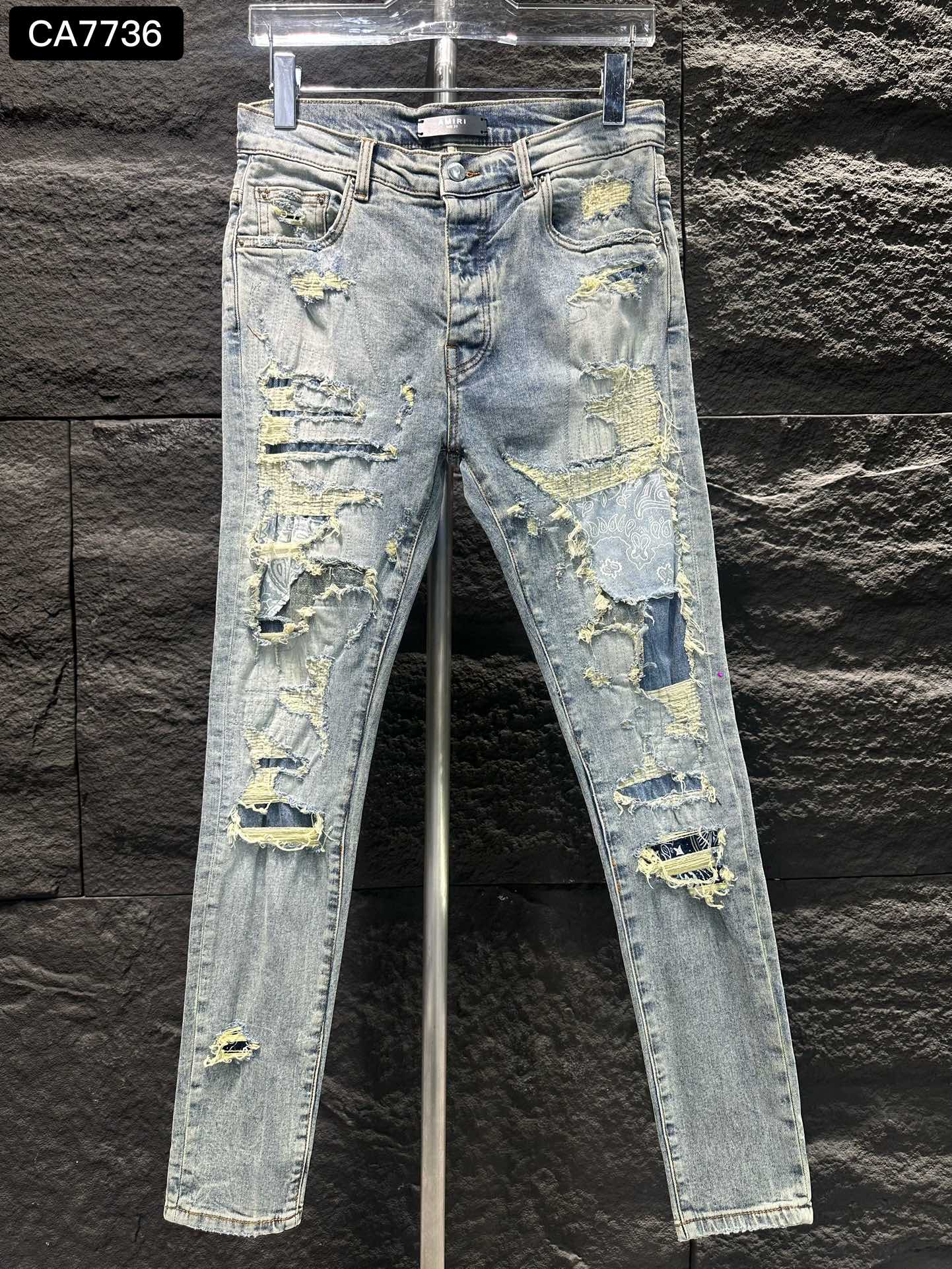 67_Amiri Jeans