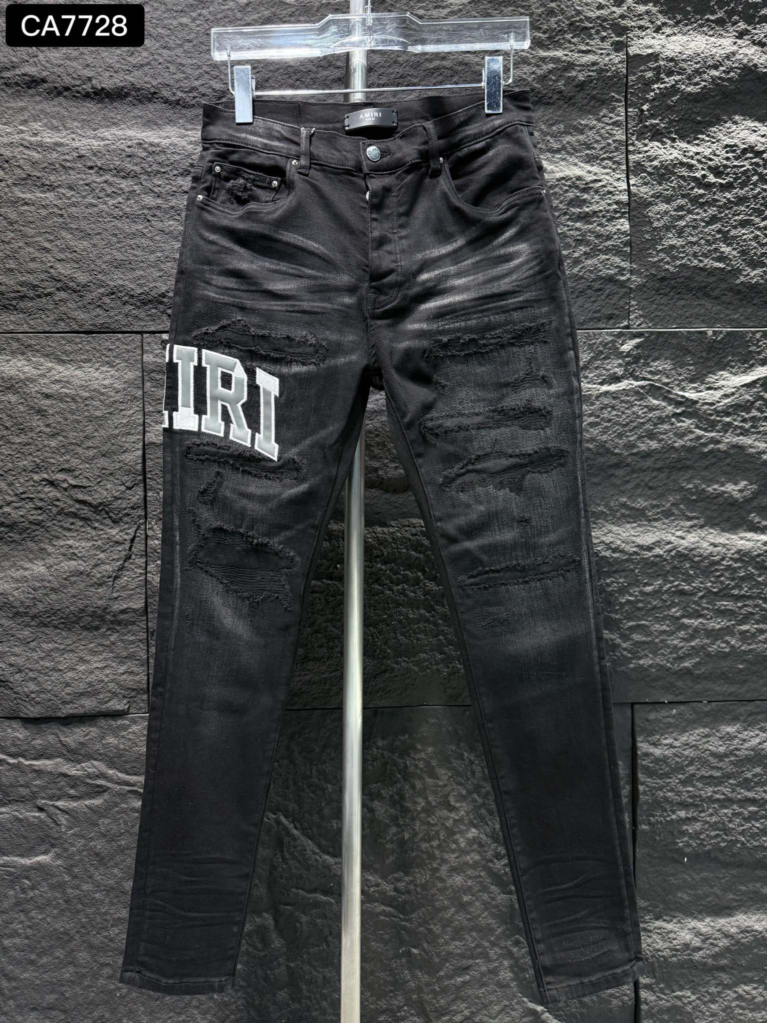 70_Amiri Jeans