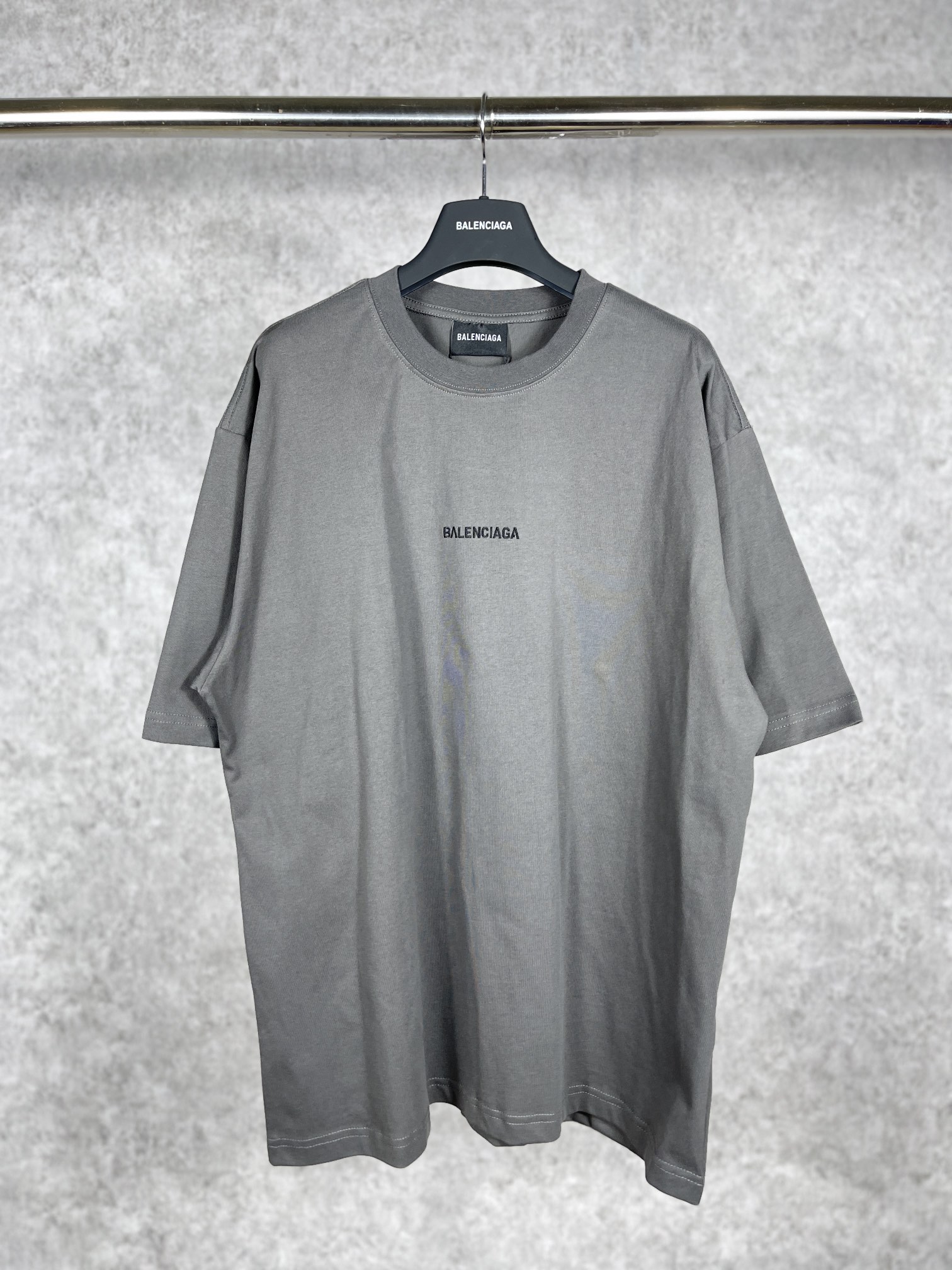 8_Balenciaga T-shirt