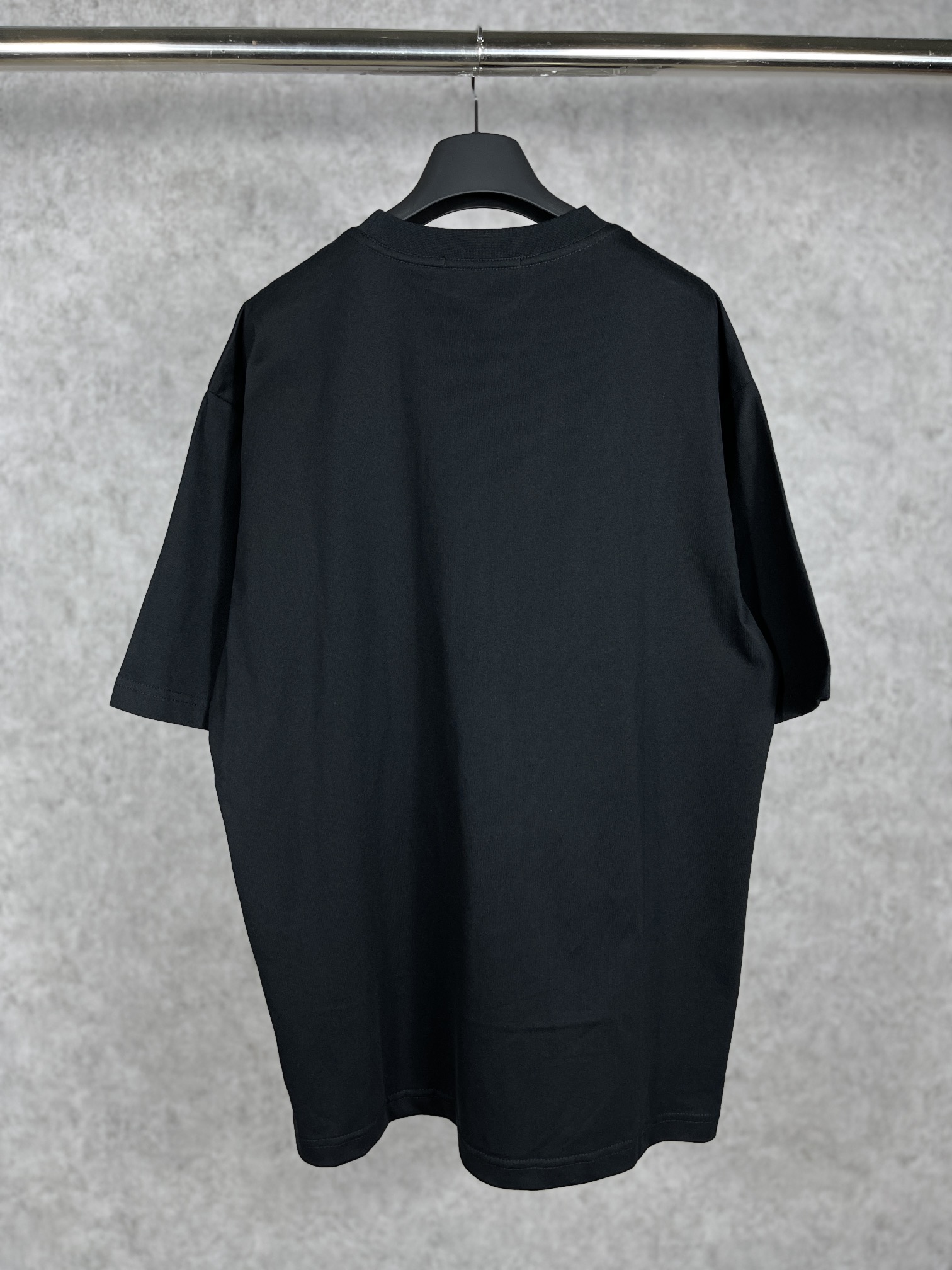 25_Balenciaga T-shirt