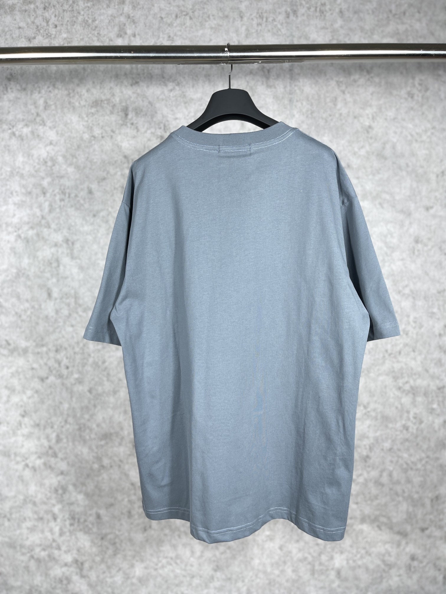 27_Balenciaga T-shirt