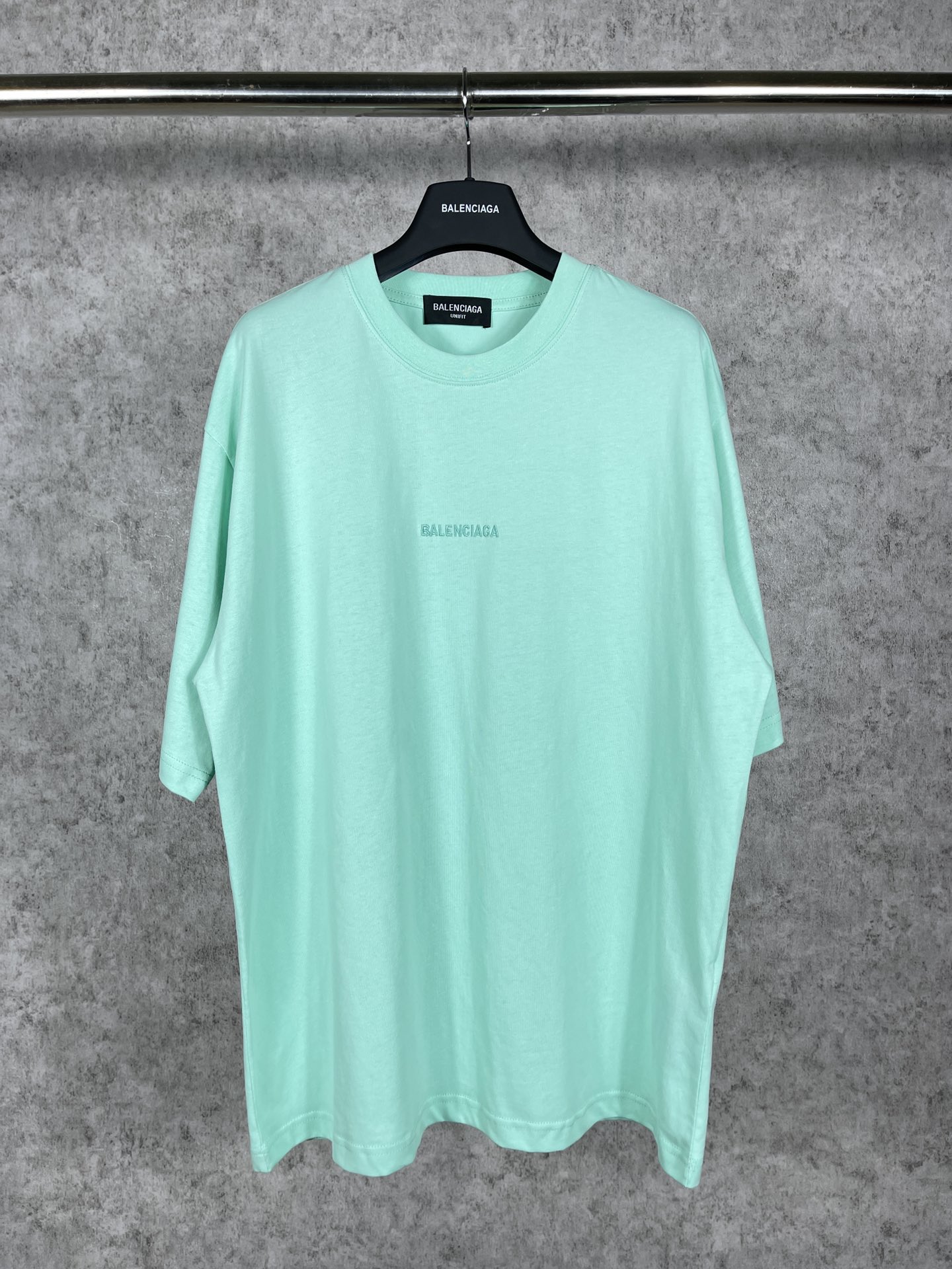 11_Balenciaga T-shirt