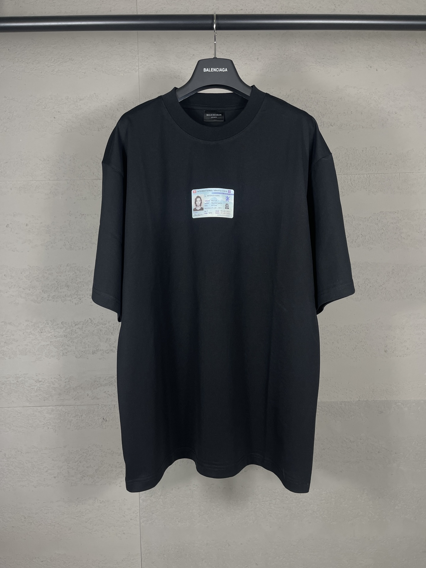 26_Balenciaga T-shirt
