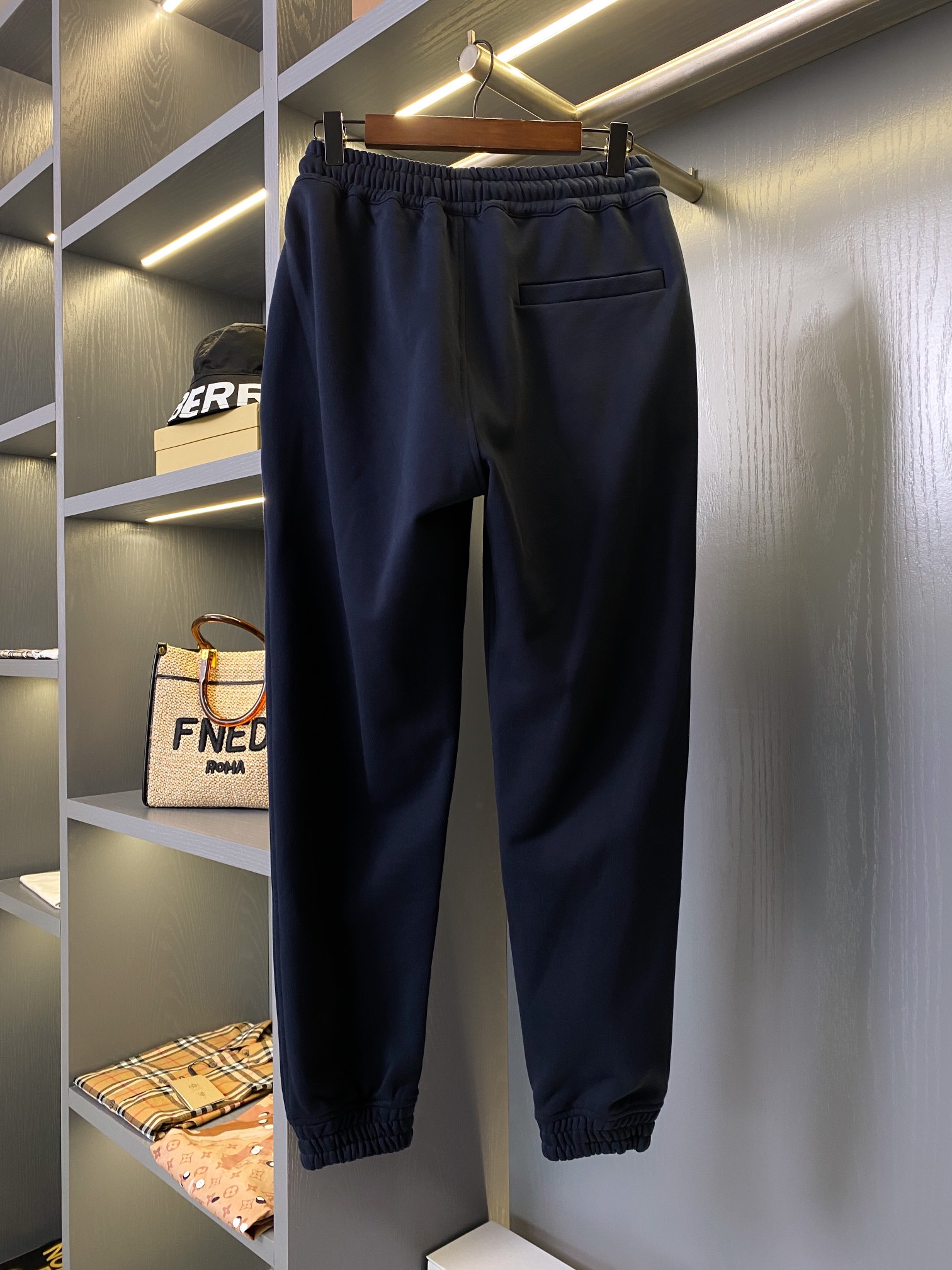 33_Burberry Tracksuit