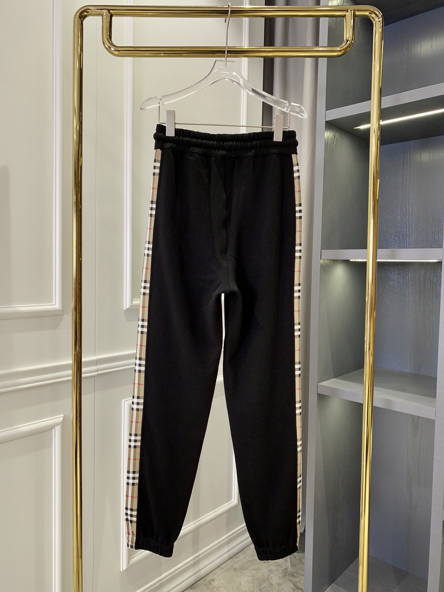 35_Burberry Tracksuit