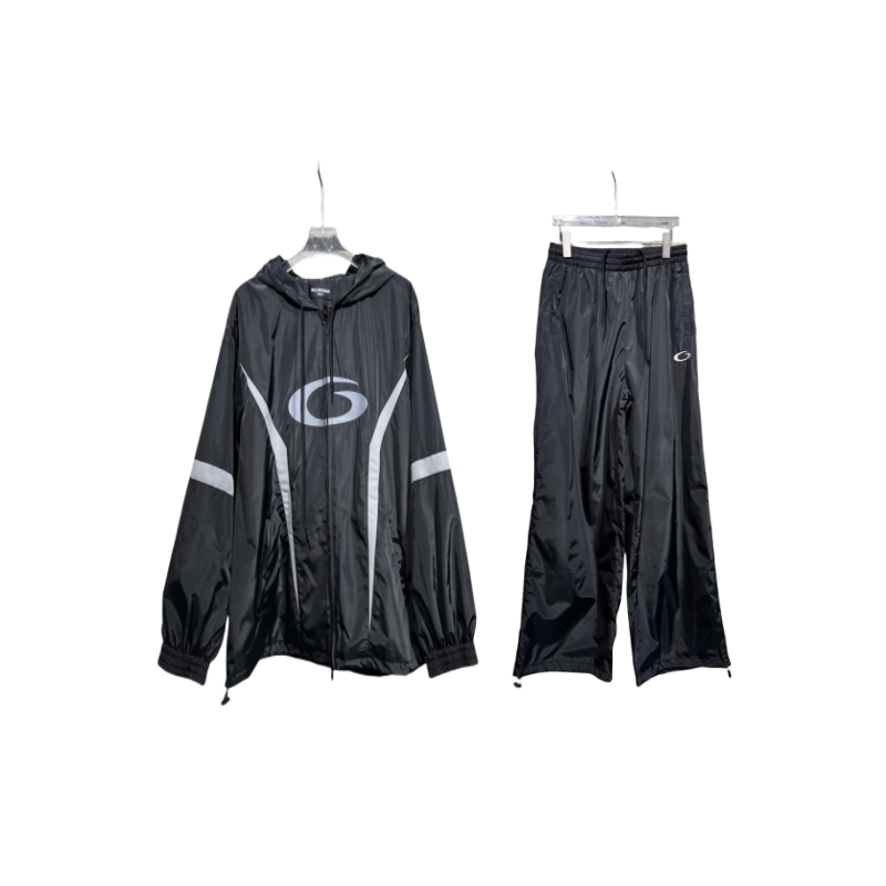 53_Balenciaga Tracksuit