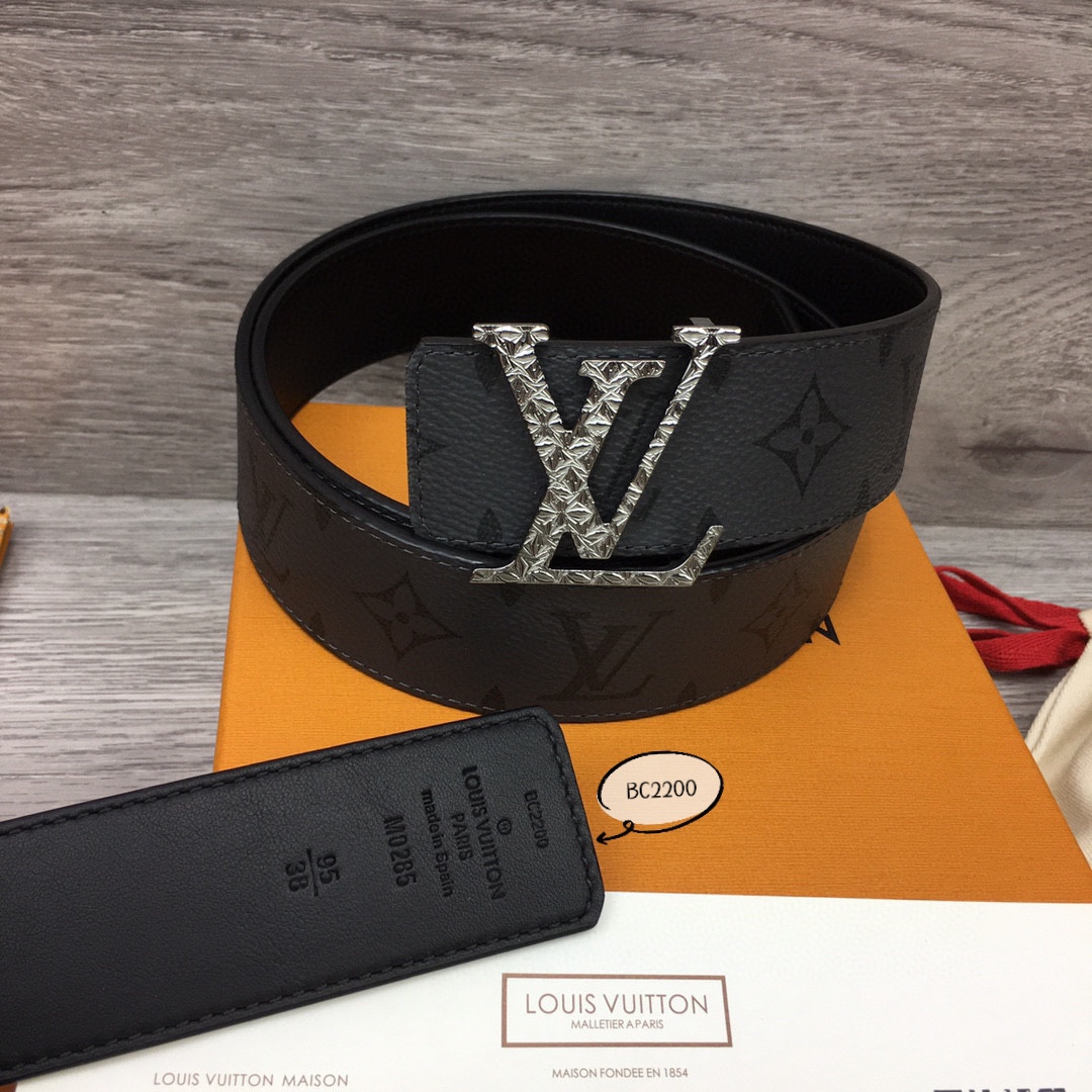 106_Louis Vuitton Belt