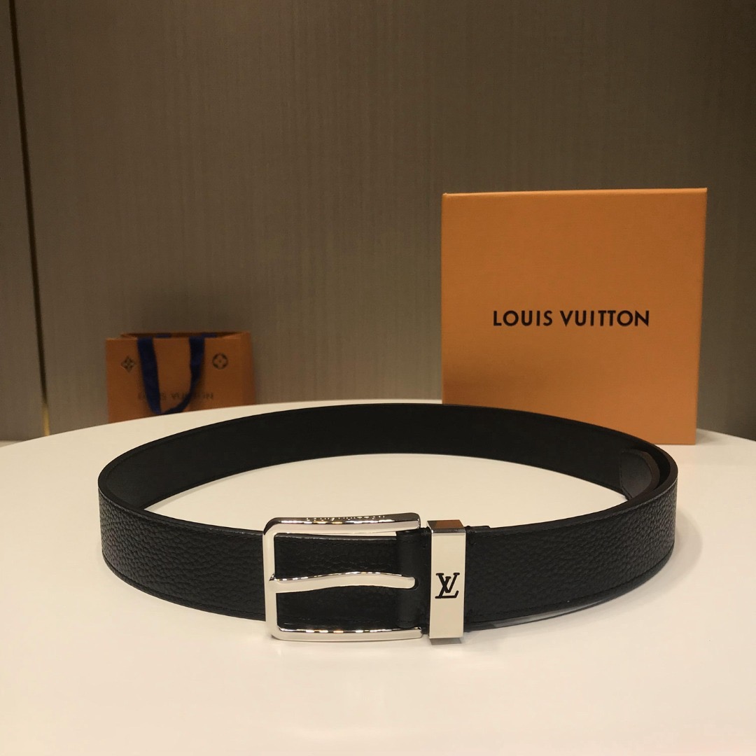 22_Louis Vuitton Belt