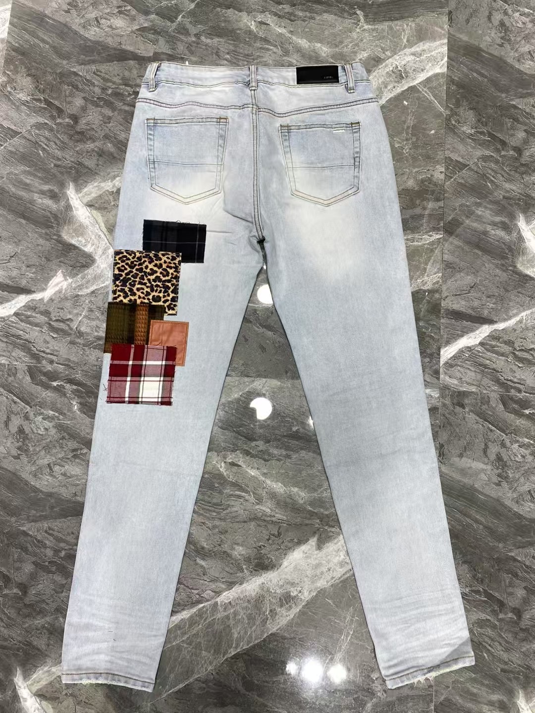 28_Amiri Jeans