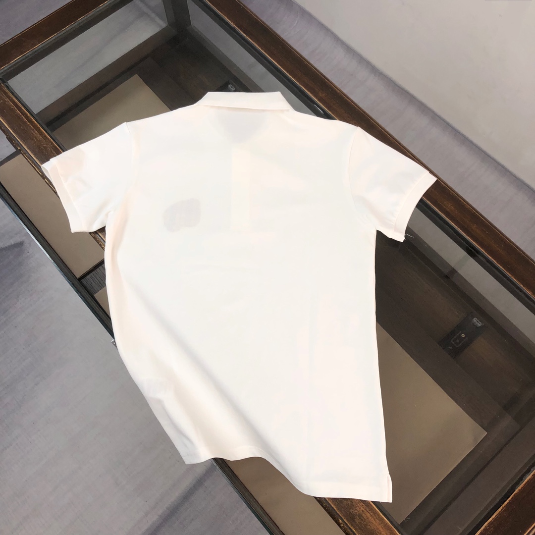 44_Burberry Polo