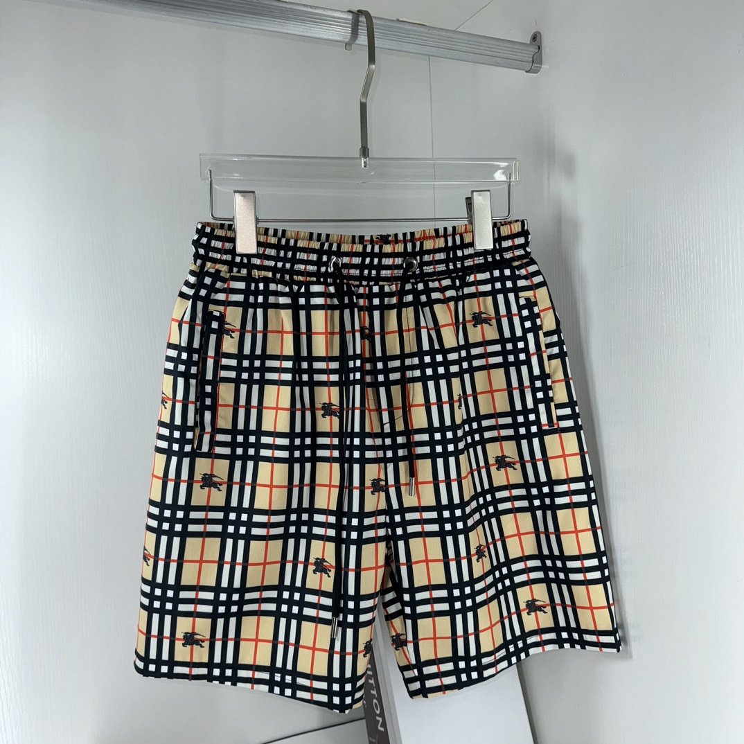 110_Burberry Shorts