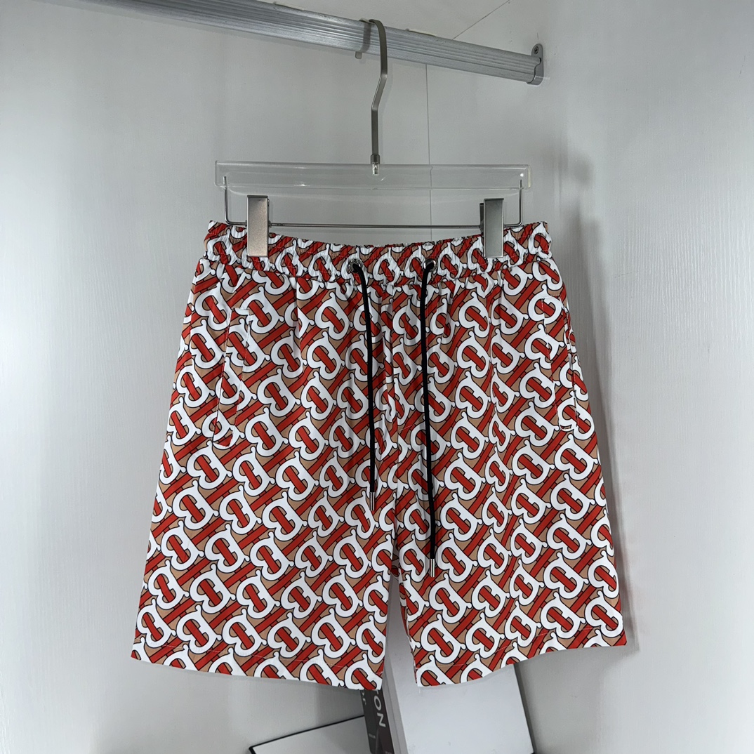 108_Burberry Shorts