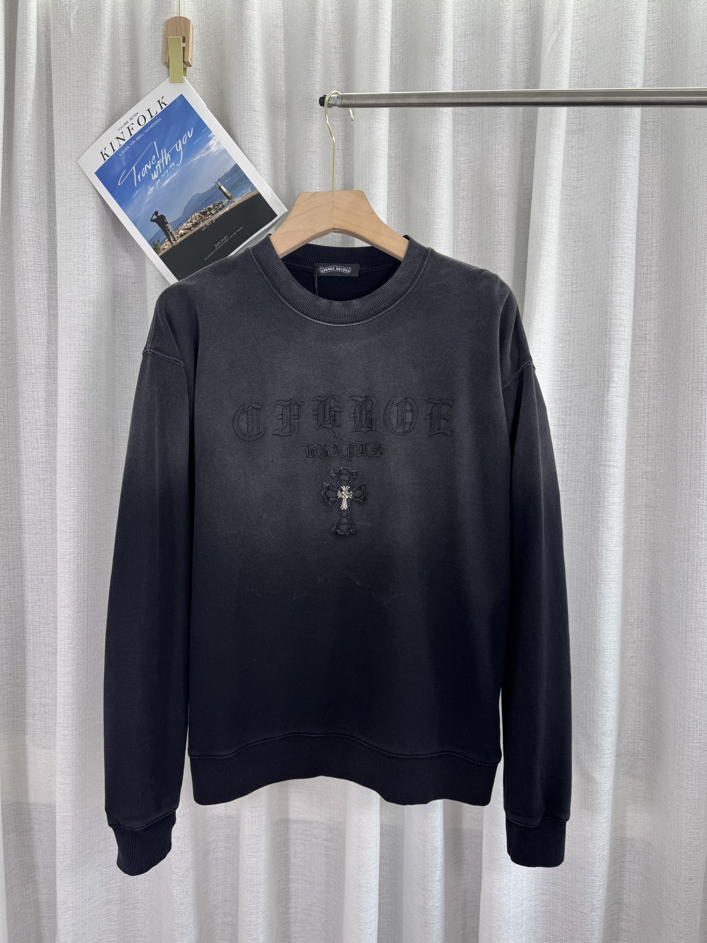 39_Chrome Heart Crewneck