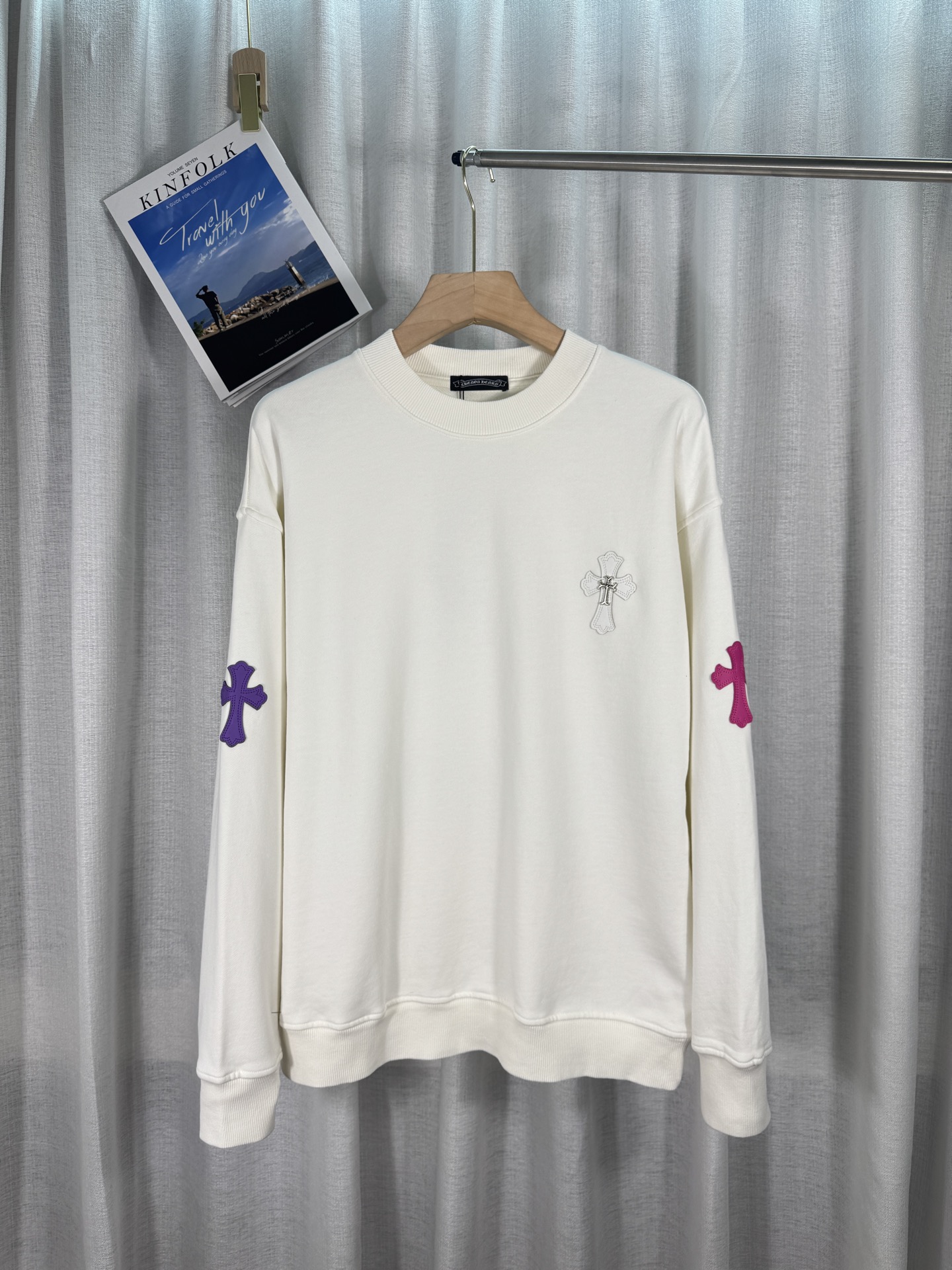 42_Chrome Heart Crewneck