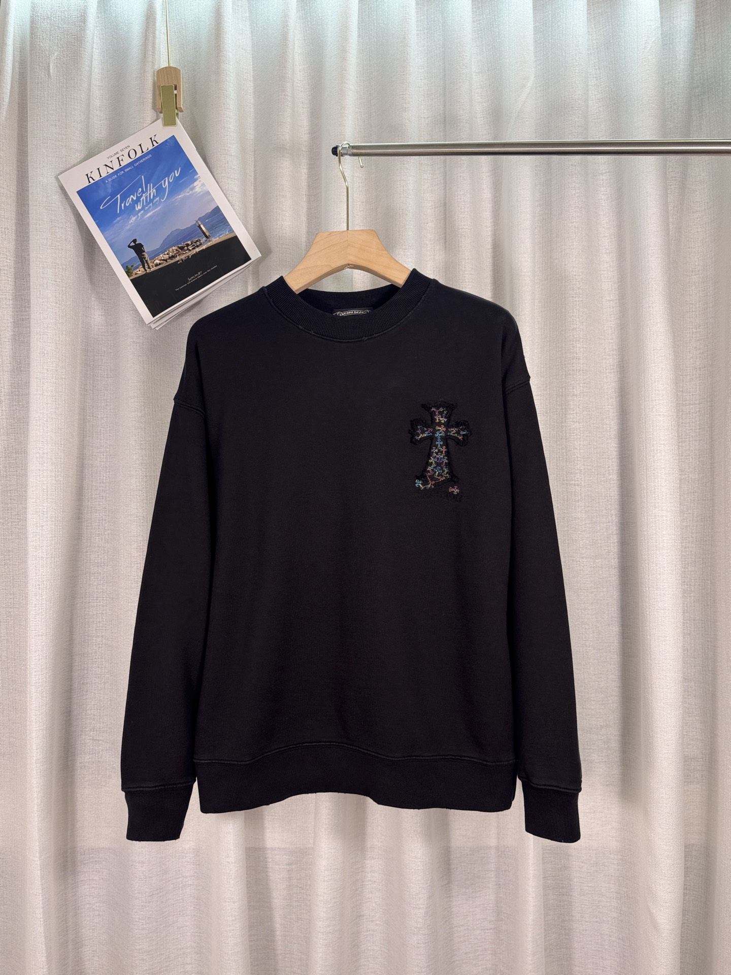 39_Chrome Heart Crewneck