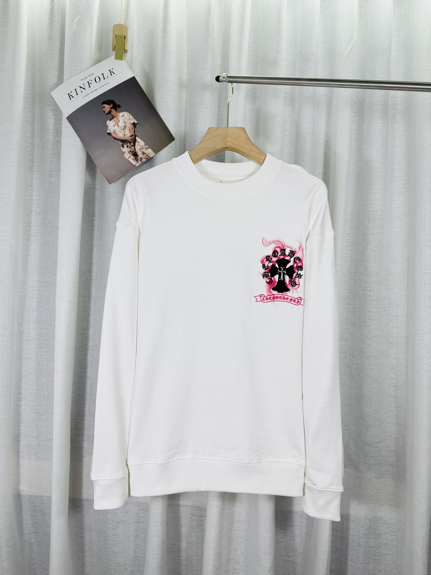 38_Chrome Heart Crewneck