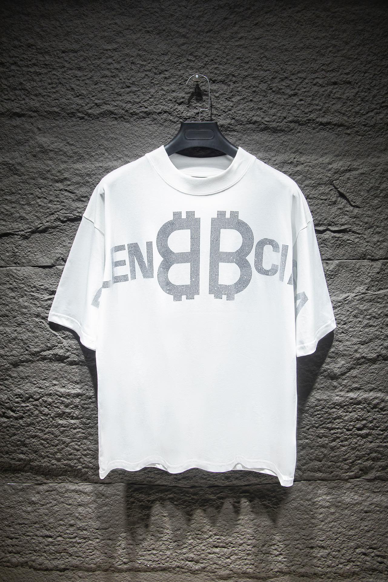 4_Balenciaga T-shirt