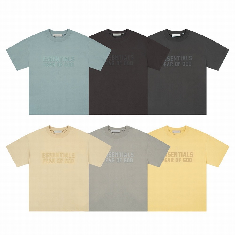 91_ESSENTIALS T-shirt