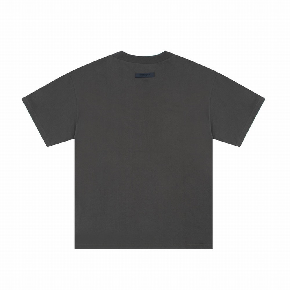 91_ESSENTIALS T-shirt