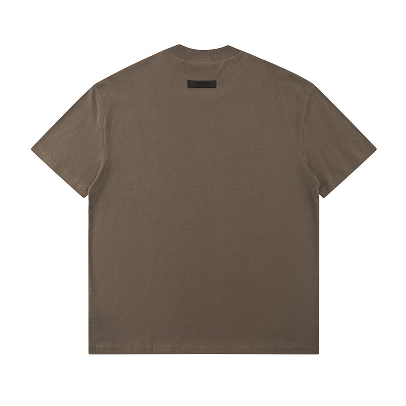 93_ESSENTIALS T-shirt