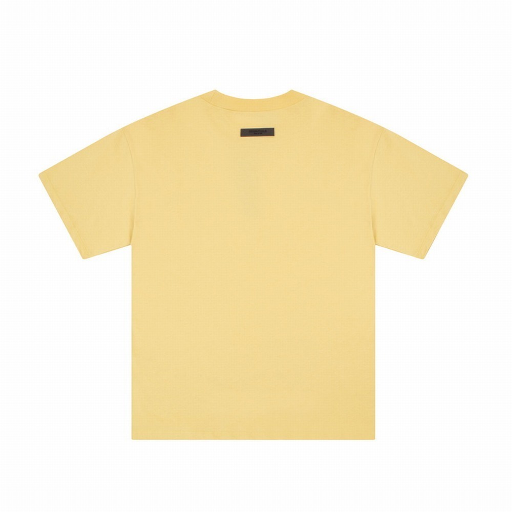 91_ESSENTIALS T-shirt