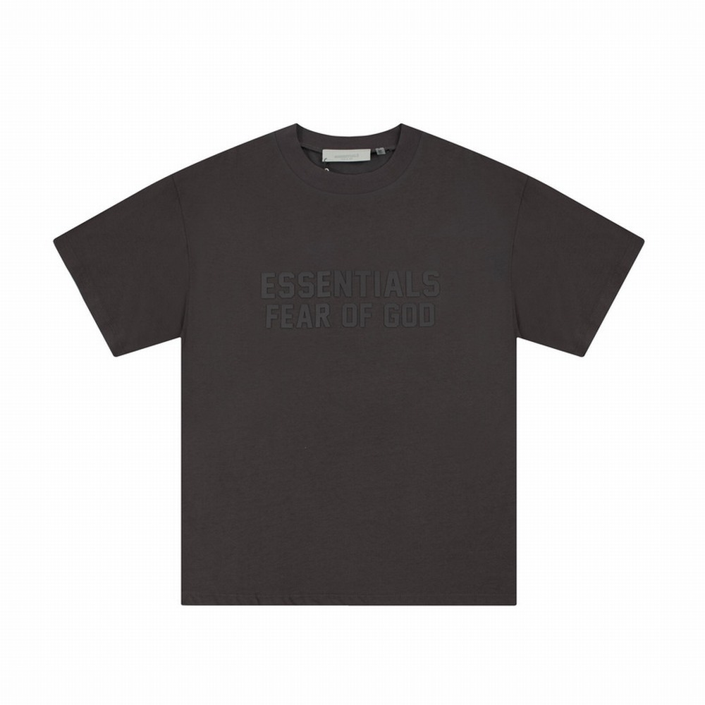 91_ESSENTIALS T-shirt