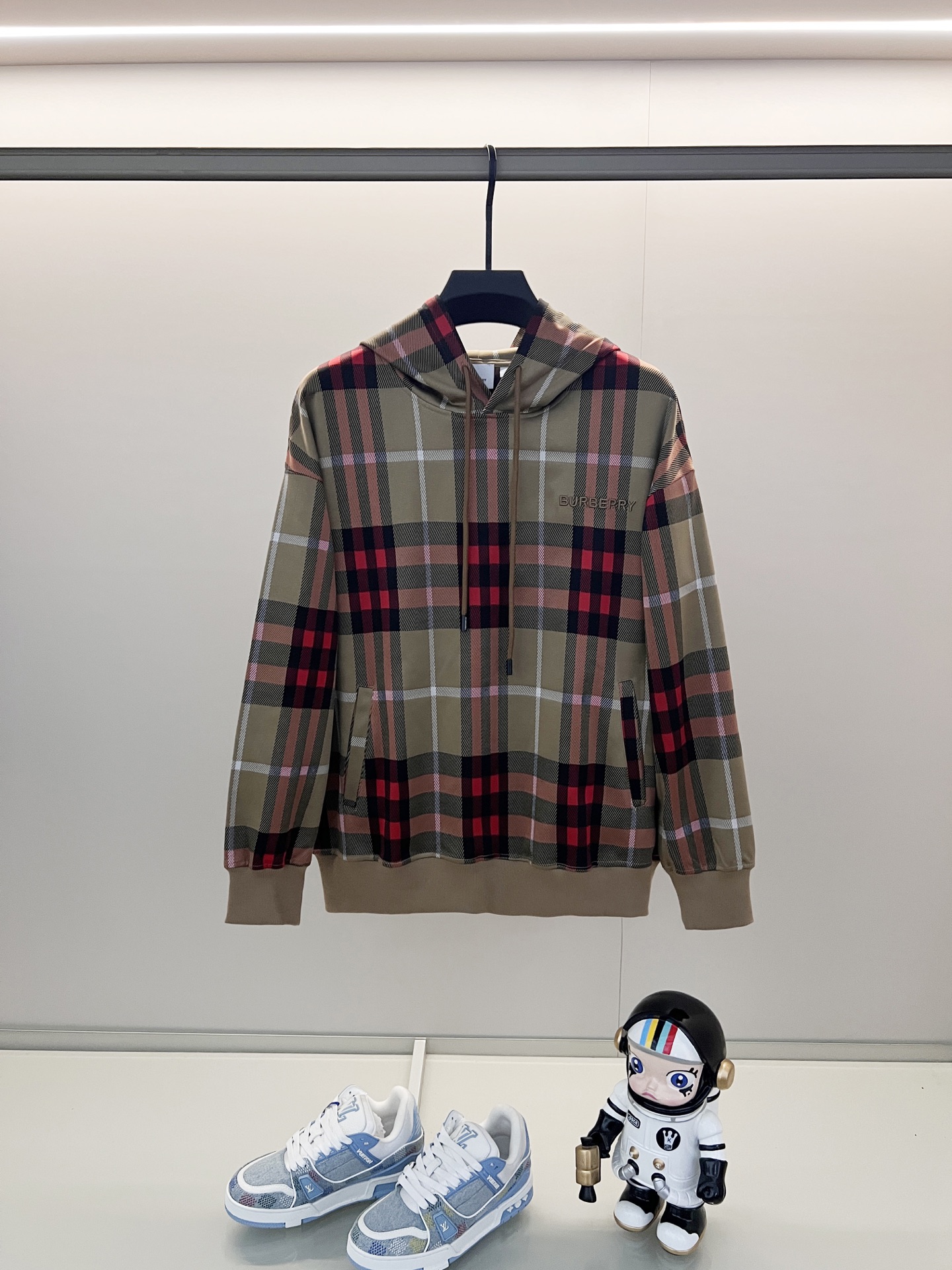 86_Burberry Hoodie