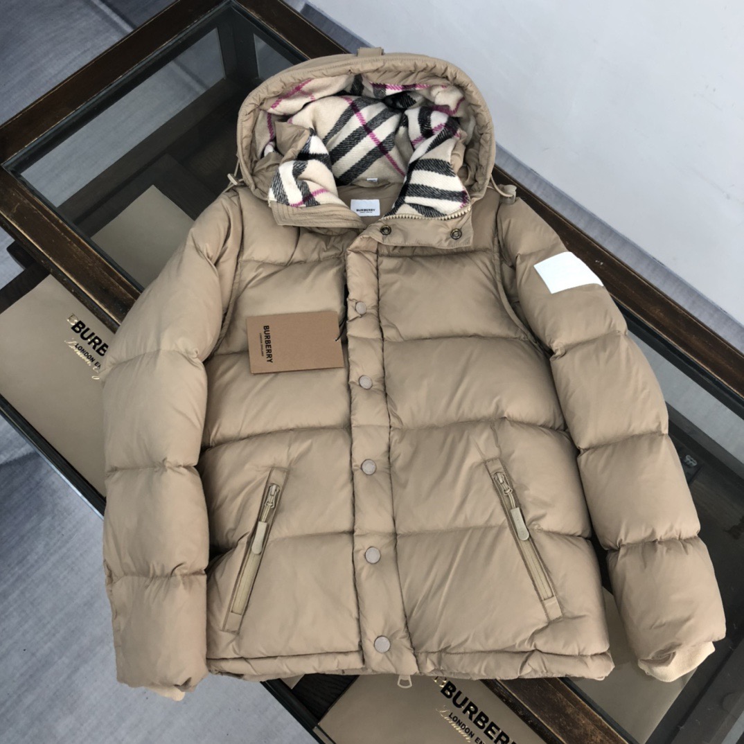13_Burberry Down Jacket