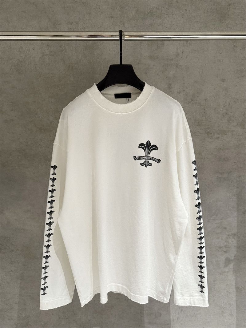 17_Chrome Heart Crewneck