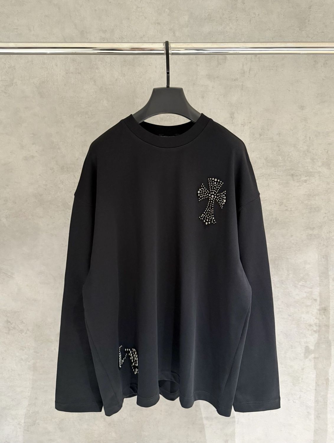 27_Chrome Heart Crewneck